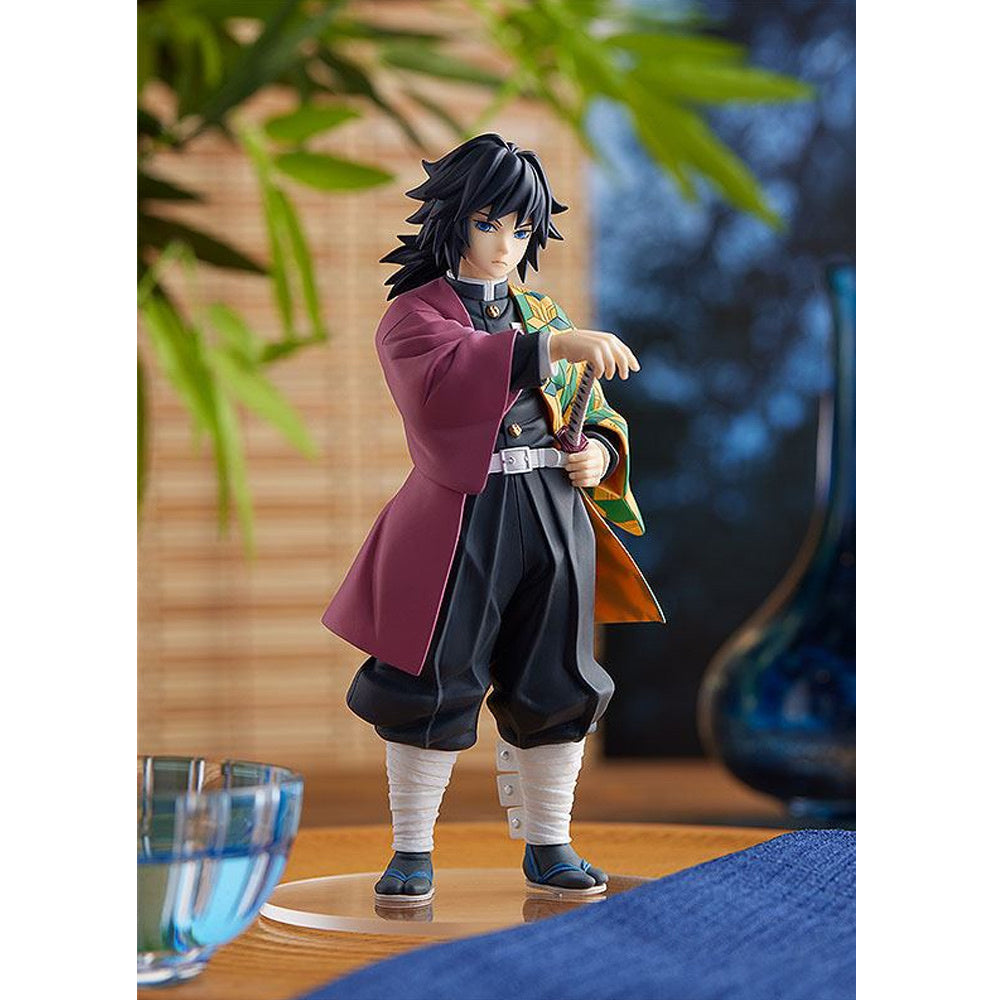 Demon Slayer - Kimetsu no Yaiba - Giyu Tomioka - Pop Up Parade PVC Figuur 17 cm