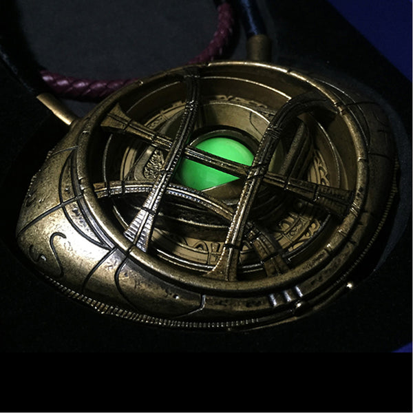 DOCTOR STRANGE - Eye of Agamotto amulet