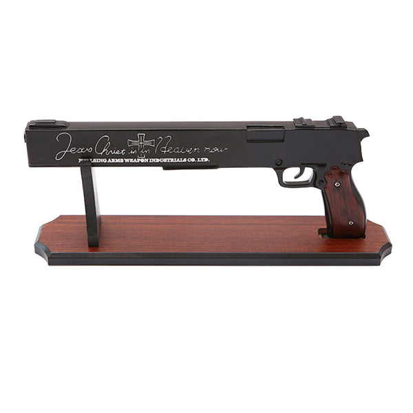 HELLSING - Jackal - ARMS 13mm Auto Anti-Freak Combat Pistol