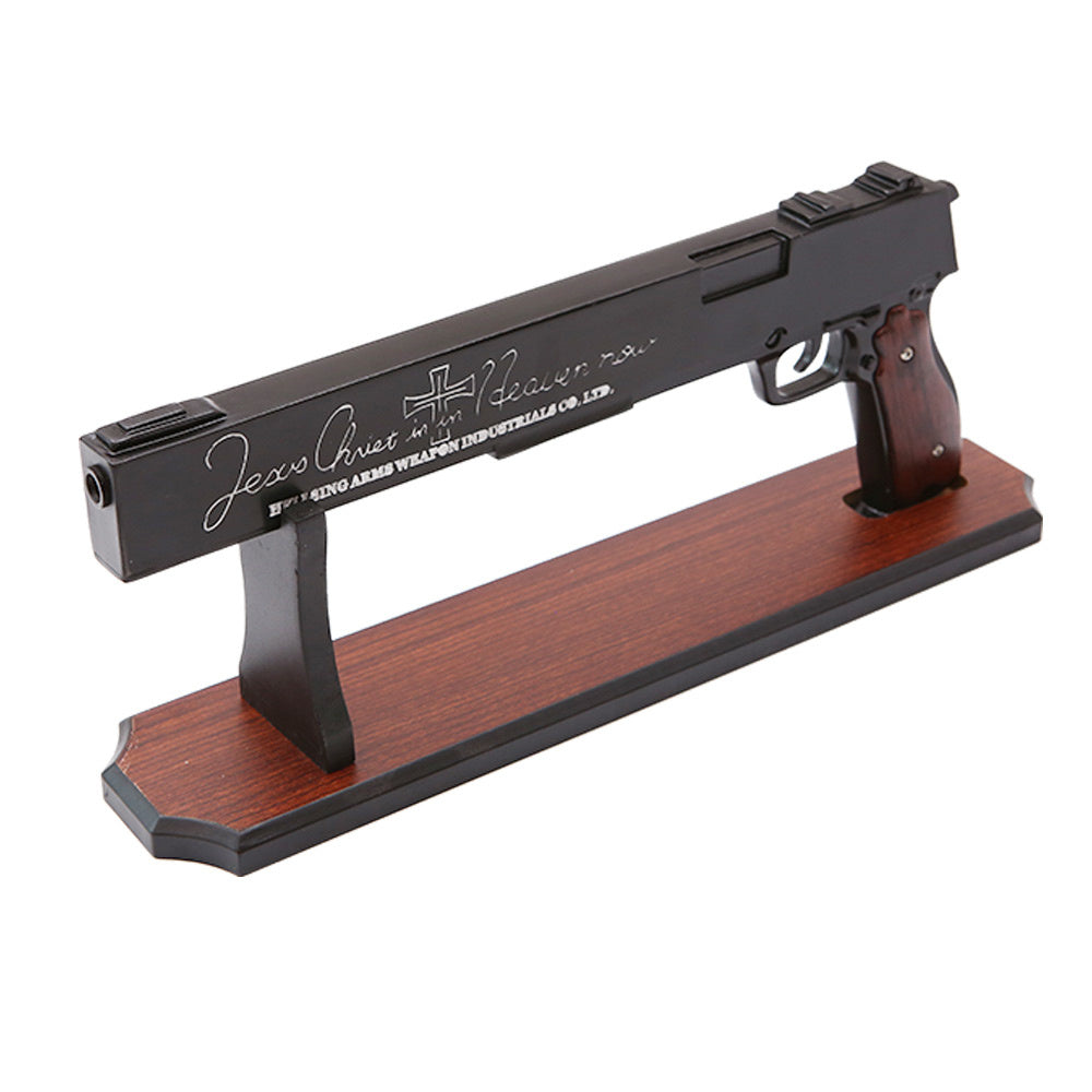 HELLSING - Jackal - ARMS 13mm Auto Anti-Freak Combat Pistol